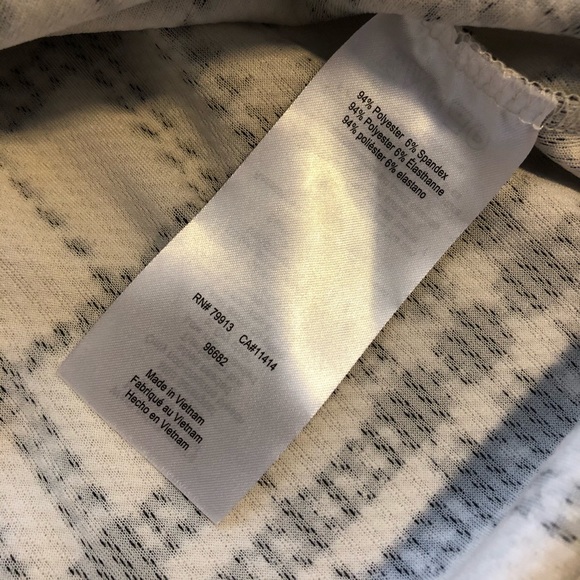 Motherhood maternity black & cream plaid dress 2X - Picture 4 of 9